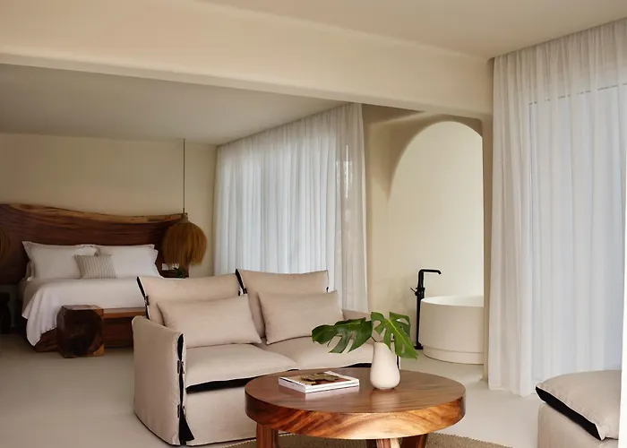 Aya - Adults Only 5*